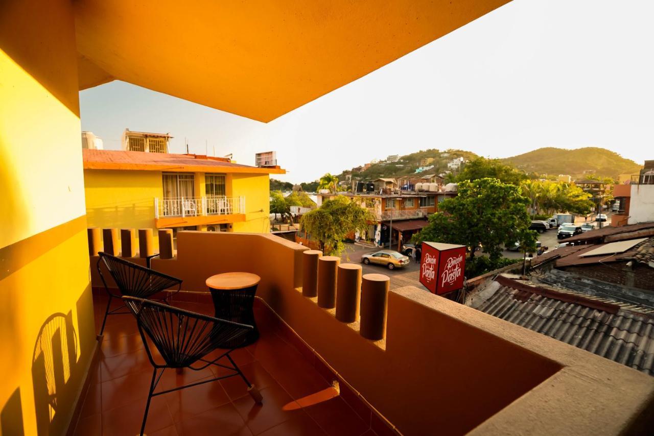 Hotel Casa Arena Zihuatanejo Dış mekan fotoğraf
